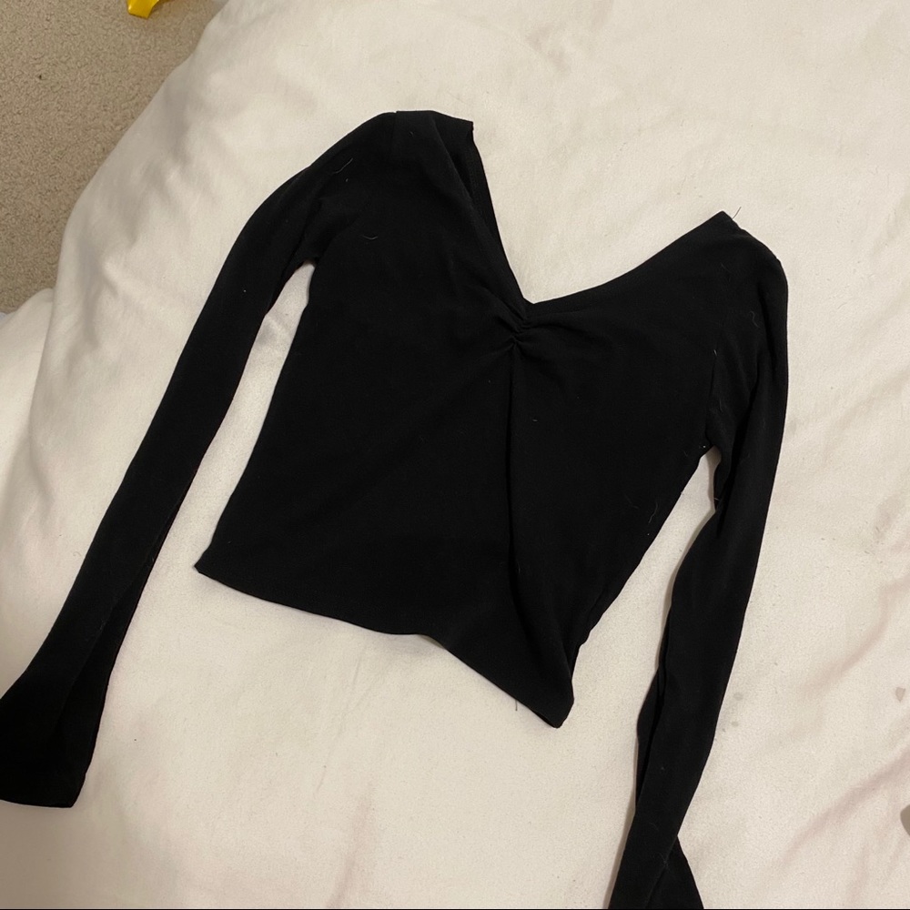 Black sinch in the middle long sleeve top